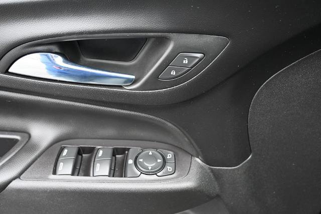 Used 2020 Chevrolet Equinox Premier image 22