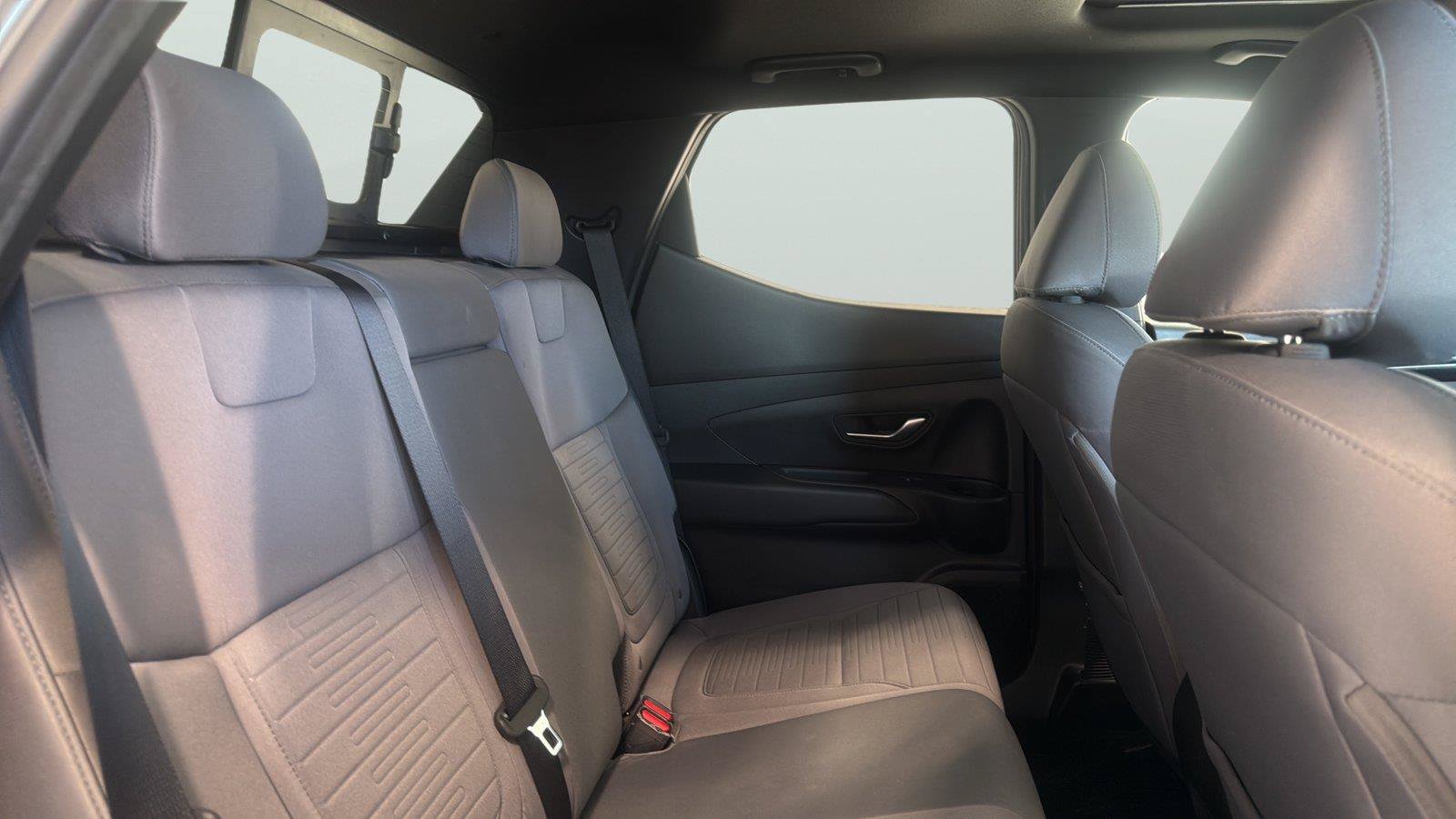 Used 2023 Hyundai Santa Cruz SEL Premium AWD/4WD image 16