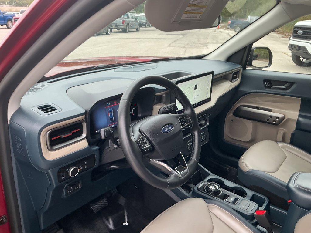 Certified 2025 Ford Maverick Lariat w/ 4K Tow Package AWD/4WD image 24