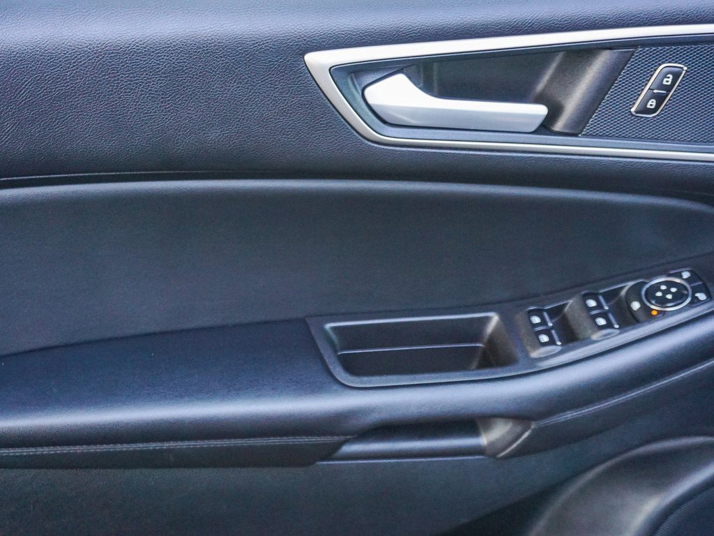 Certified 2023 Ford Edge SEL image 19