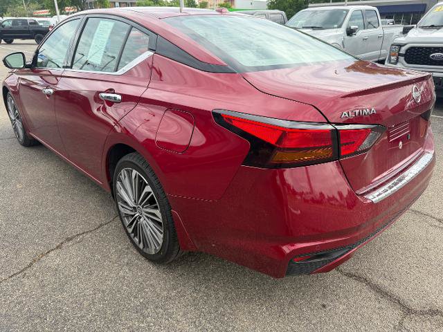 Used 2023 Nissan Altima 2.5 SL AWD/4WD image 3