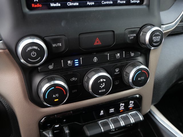 Used 2019 RAM 1500 Laramie AWD/4WD image 24