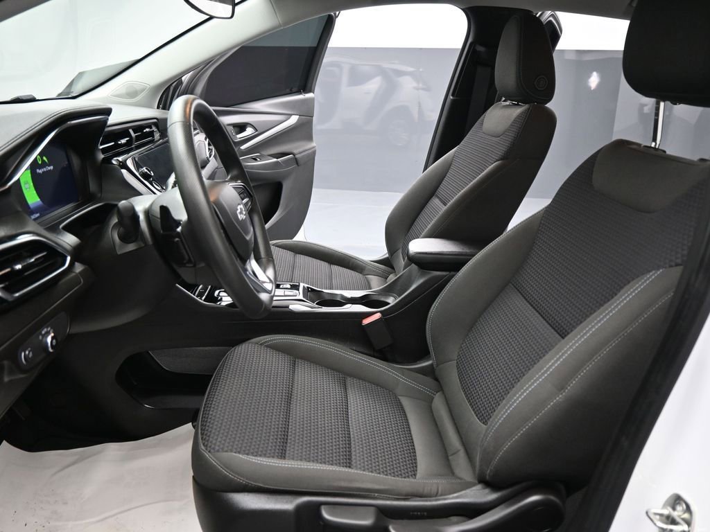 Used 2023 Chevrolet Bolt EUV LT w/ Driver Confidence Package image 36