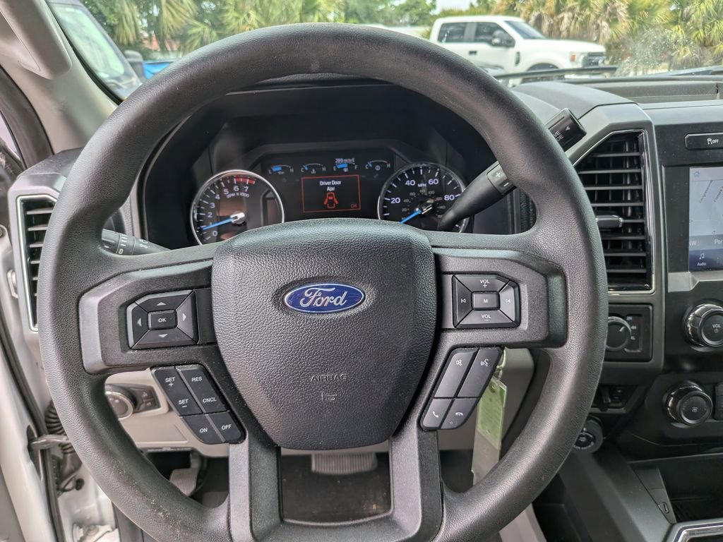 Certified 2021 Ford F250 XLT w/ XLT Premium Package AWD/4WD image 25