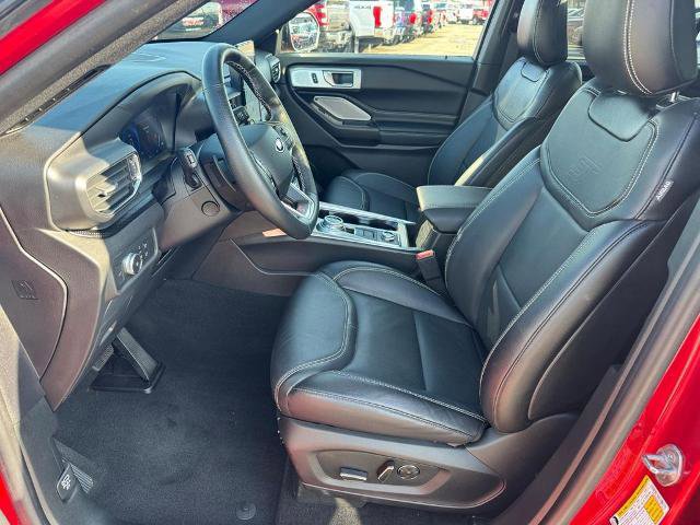 Certified 2020 Ford Explorer ST w/ ST Street Pack AWD/4WD image 9