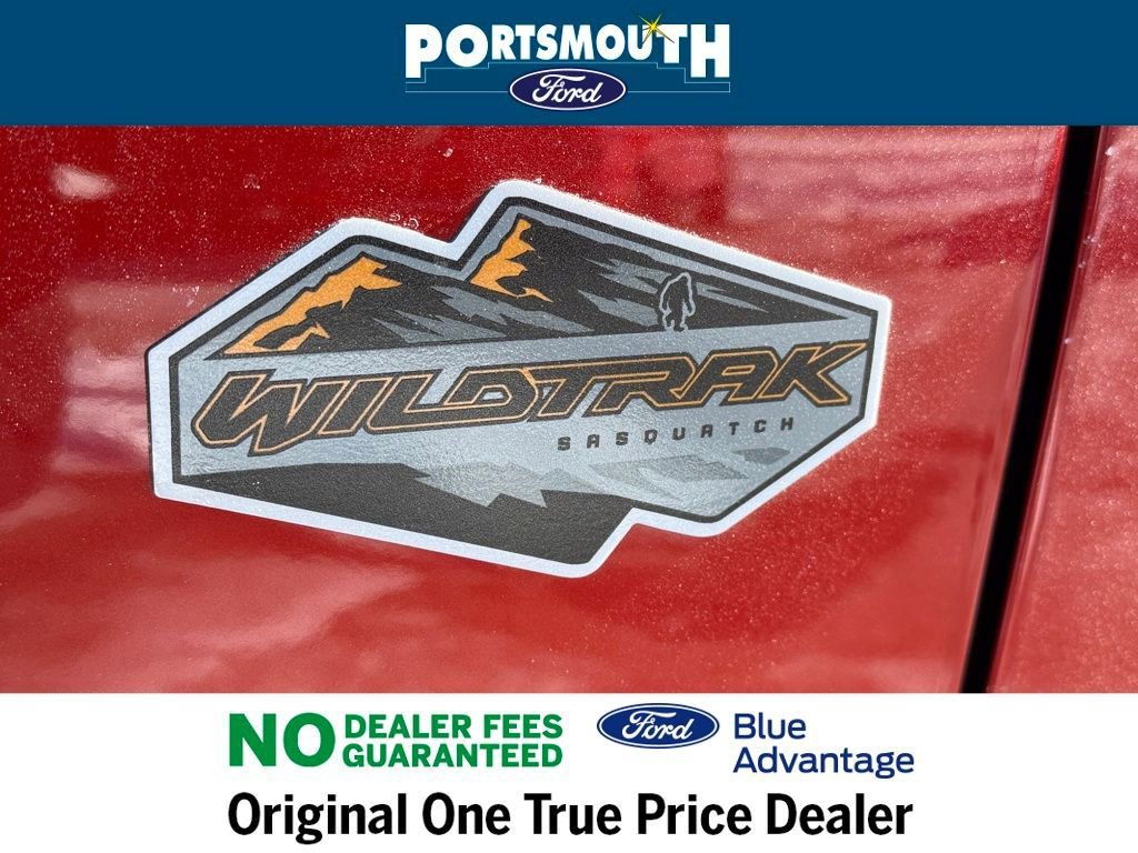 Certified 2024 Ford Bronco Wildtrak image 16