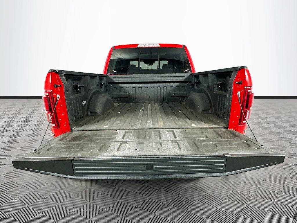 Certified 2018 Ford F150 Raptor w/ Equipment Group 802A Luxury image 29