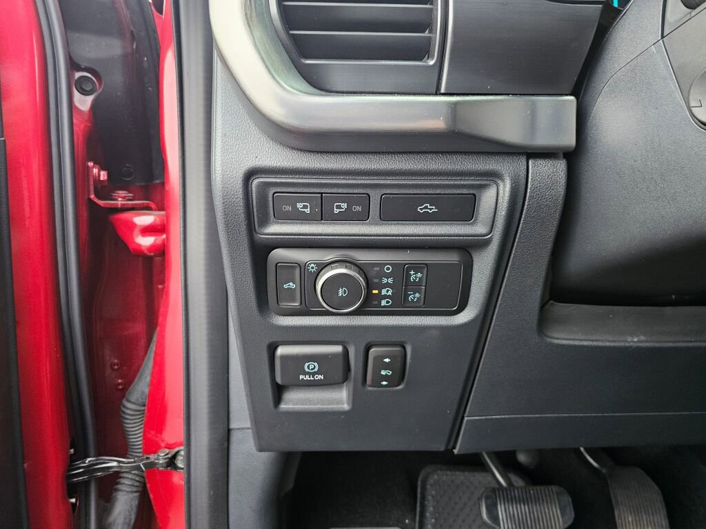 Certified 2022 Ford F150 Lariat w/ Equipment Group 502A High image 22