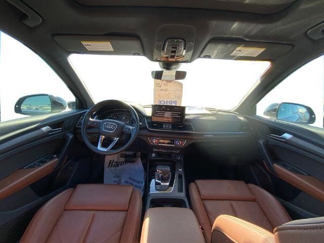 Used 2024 Audi Q5 2.0T Premium w/ Convenience Package image 14