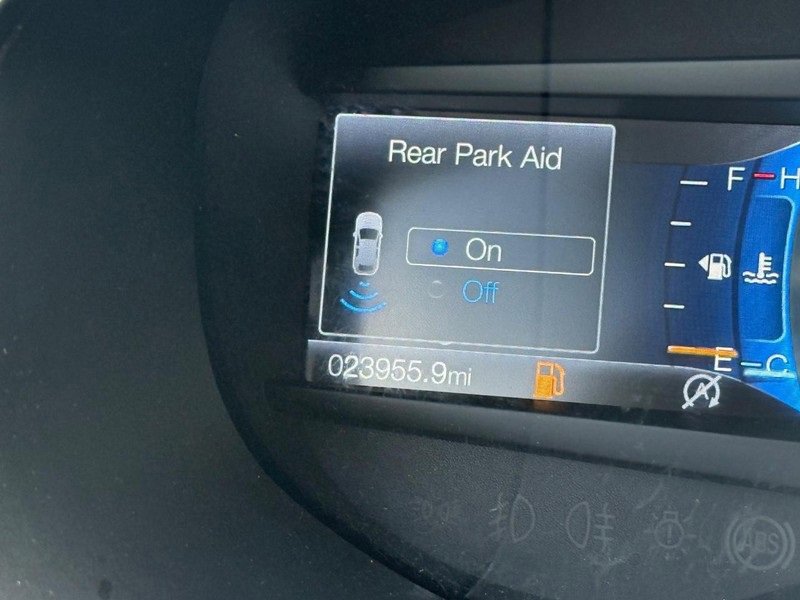 Certified 2023 Ford Edge SEL w/ Convenience Package image 17