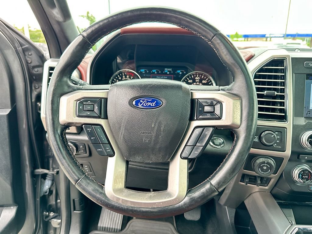 Certified 2018 Ford F150 Platinum w/ Equipment Group 701A Luxury AWD/4WD image 18