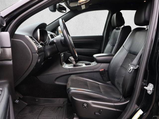 Used 2018 Jeep Grand Cherokee Altitude AWD/4WD image 21
