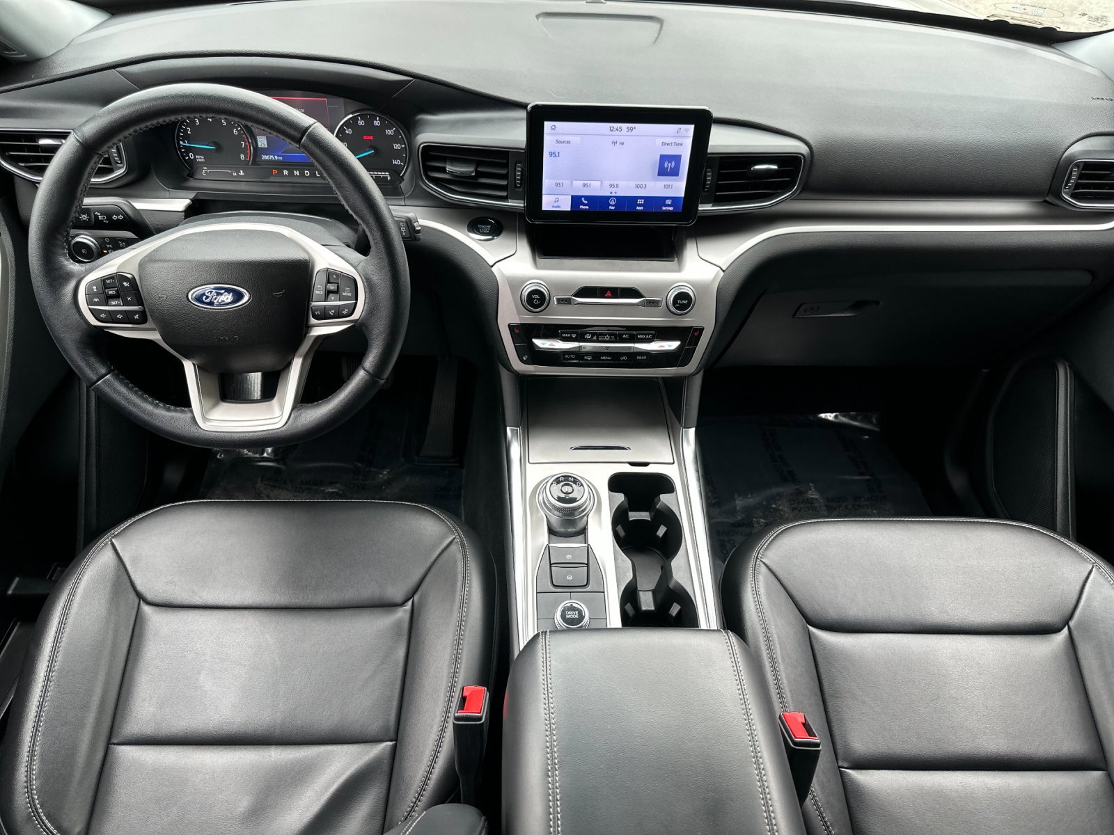 Certified 2022 Ford Explorer XLT w/ Equipment Group 202A image 13