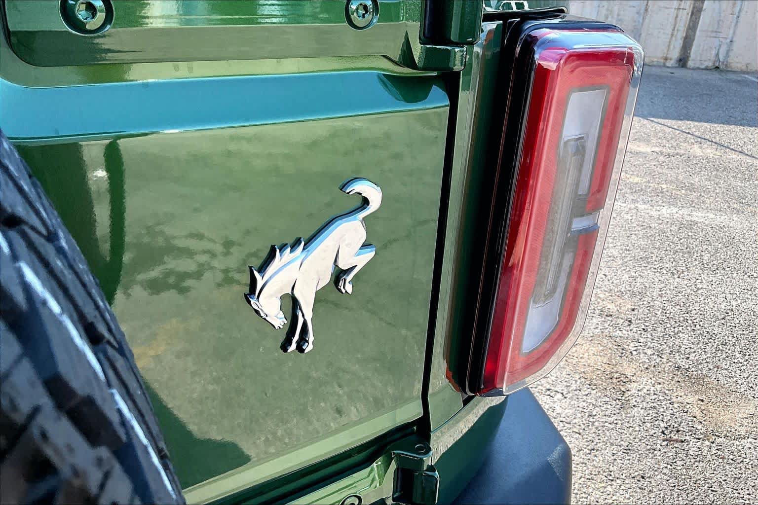 Certified 2025 Ford Bronco Outer Banks AWD/4WD image 10