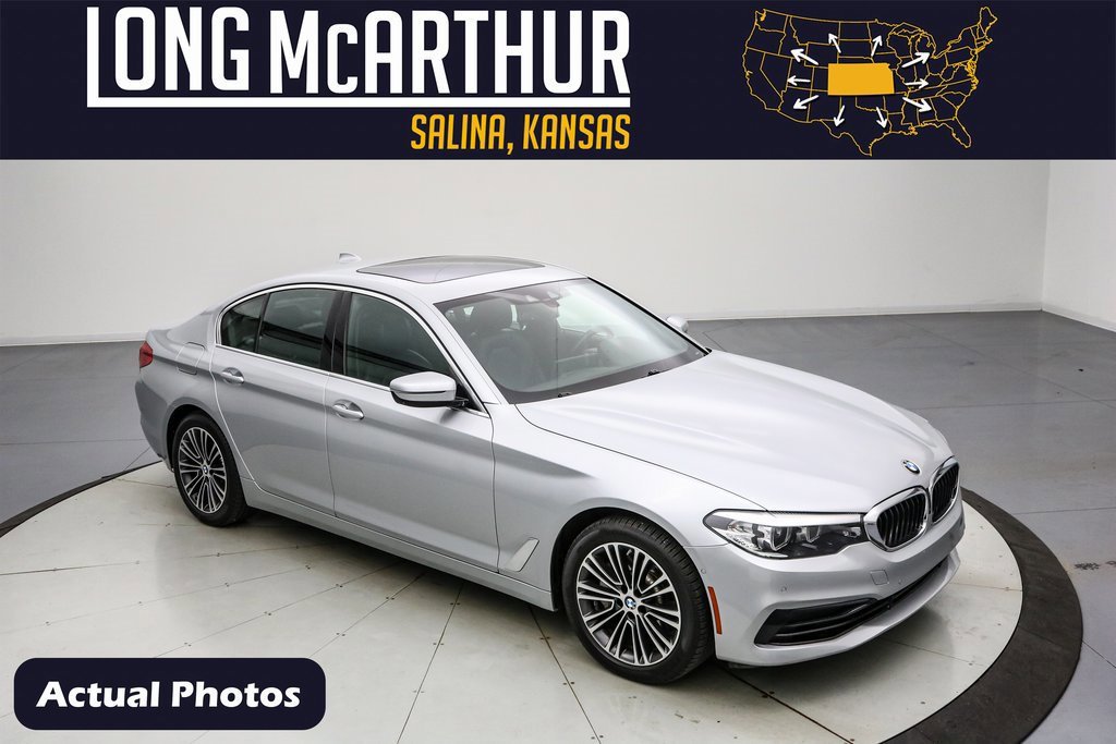 Used 2020 BMW 530e w/ M Sport Package image 7