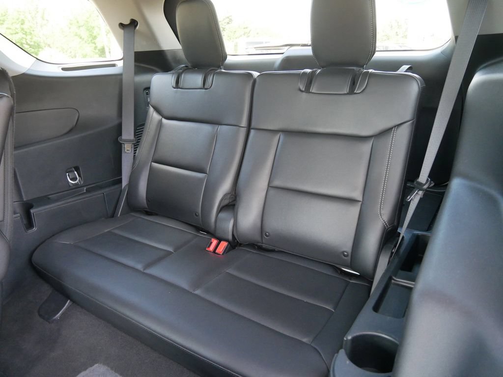 Certified 2024 Ford Explorer XLT AWD/4WD image 11