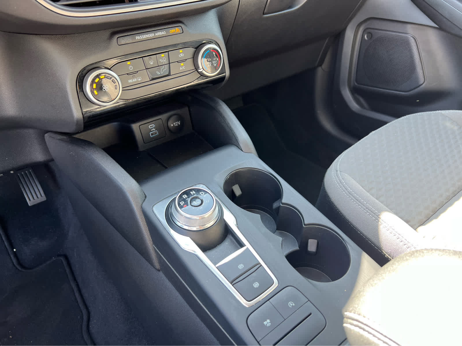 Certified 2022 Ford Escape SE AWD/4WD image 37