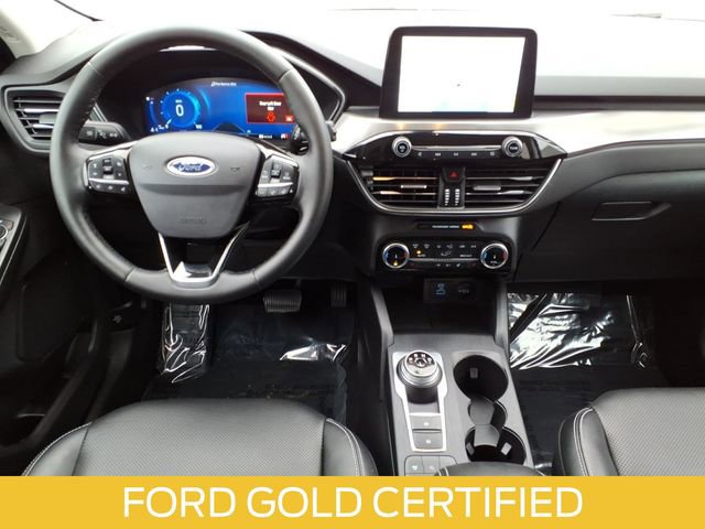 Certified 2022 Ford Escape Titanium AWD/4WD image 16