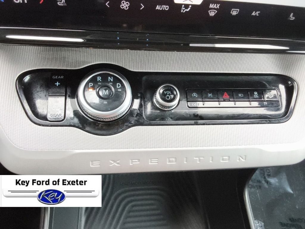 Certified 2025 Ford Expedition Active AWD/4WD image 51