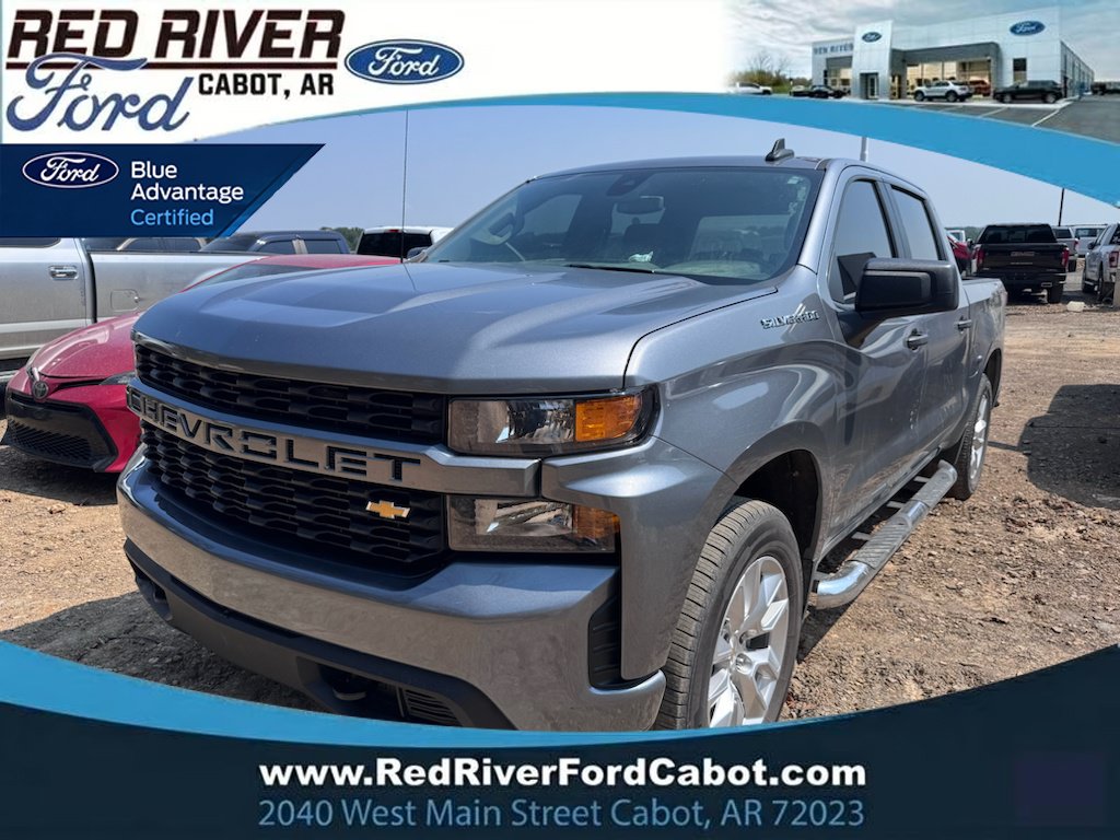 Used 2022 Chevrolet Silverado 1500 Custom w/ Safety Confidence Package AWD/4WD image 1