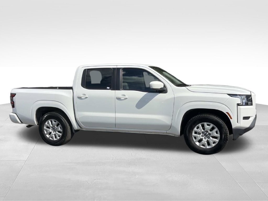 Used 2023 Nissan Frontier SV w/ Technology Package RWD image 2