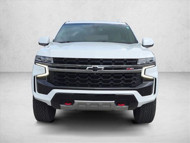 Used 2022 Chevrolet Tahoe Z71 w/ Luxury Package AWD/4WD image 2