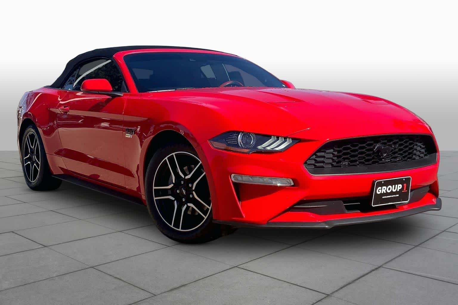 Certified 2022 Ford Mustang Premium RWD image 3