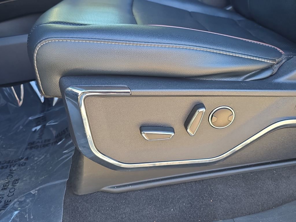 Certified 2023 Ford F150 Lariat w/ Equipment Group 502A High image 19