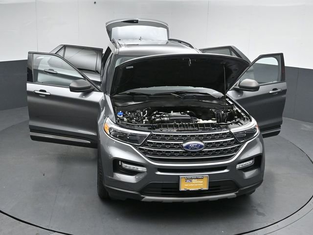 Certified 2023 Ford Explorer XLT w/ Equipment Group 202A AWD/4WD image 56