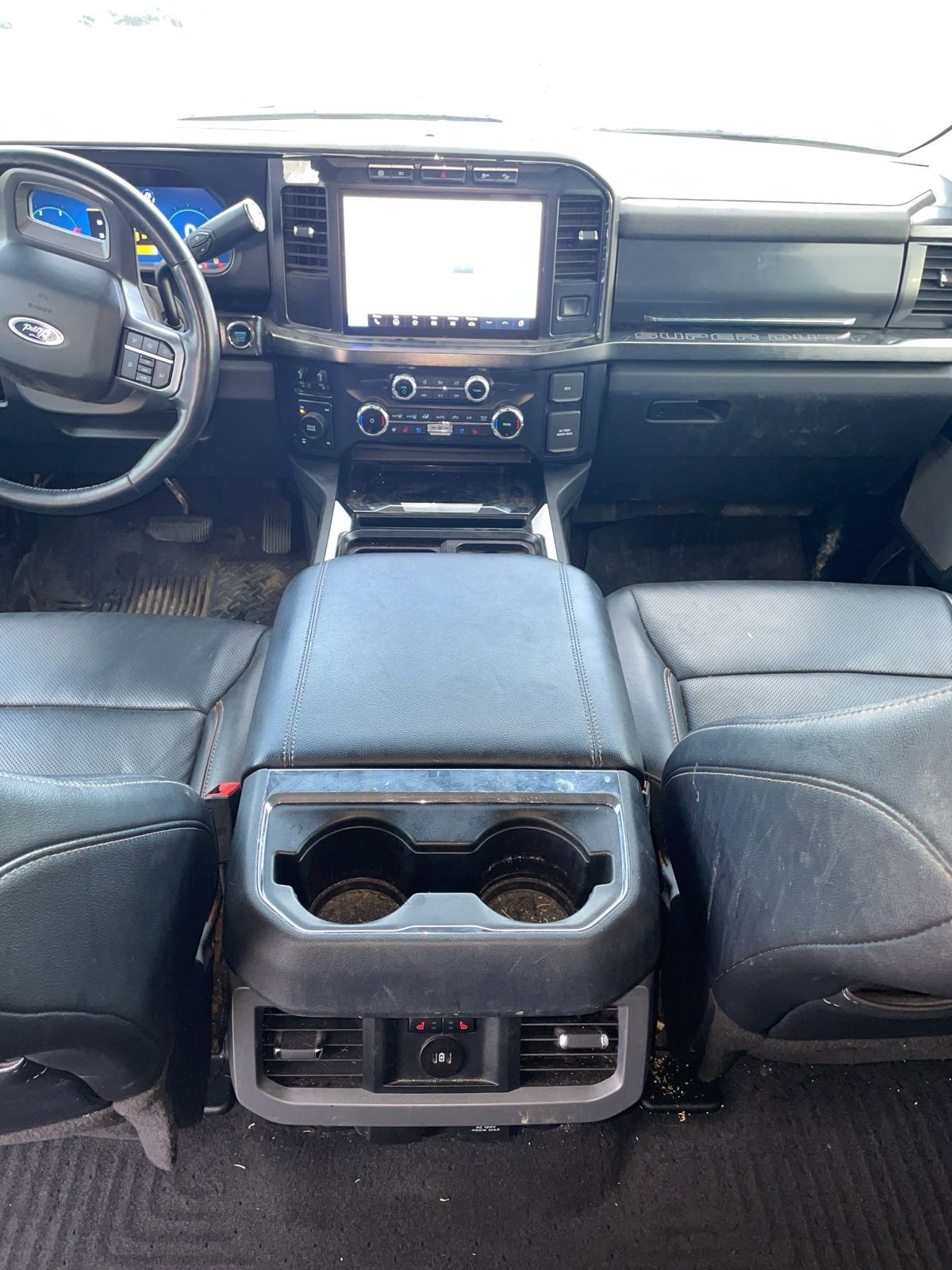 Certified 2024 Ford F350 Lariat w/ Sport Appearance Package image 8