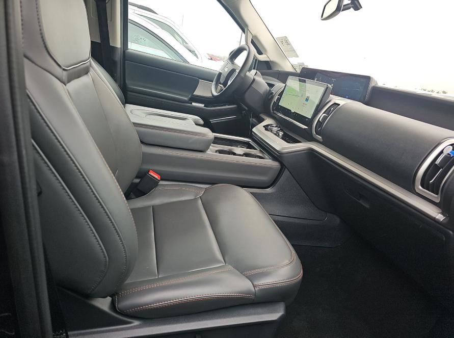 Certified 2025 Ford Expedition Max Active image 16