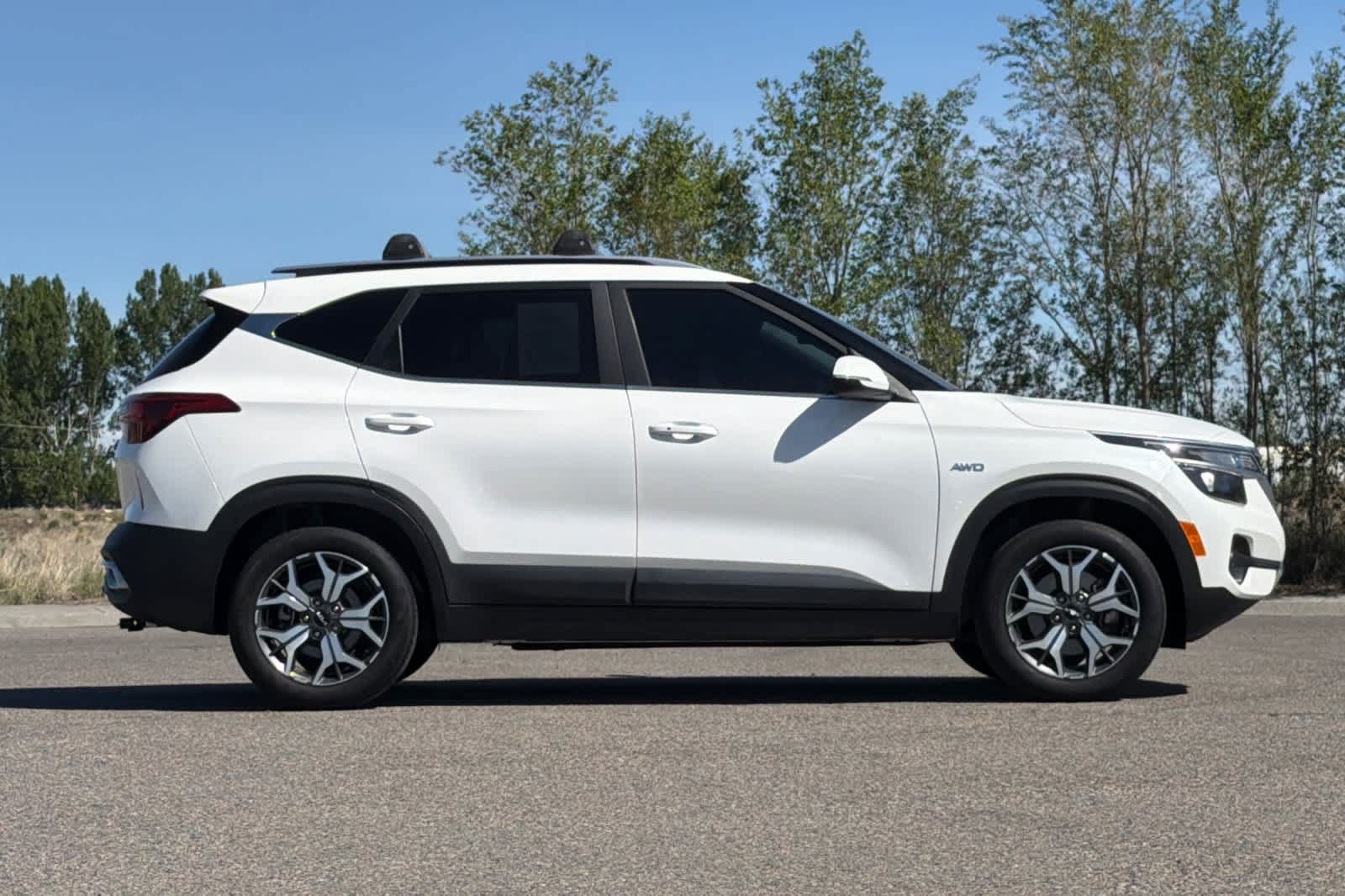 Used 2022 Kia Seltos EX AWD/4WD image 8