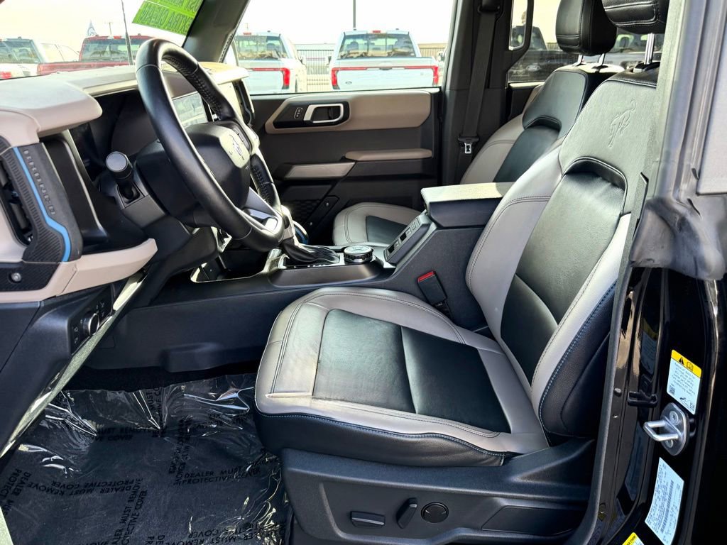 Certified 2022 Ford Bronco Wildtrak image 16