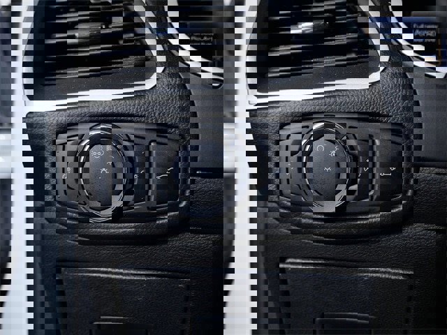 Certified 2017 Ford Edge SEL w/ Equipment Group 201A image 24