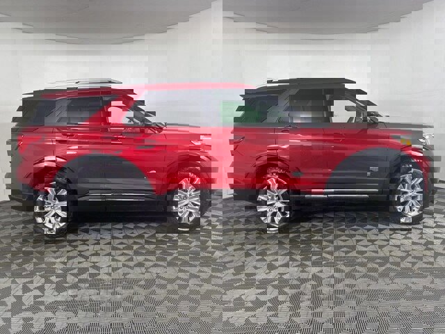 Certified 2022 Ford Explorer King Ranch w/ Premium Technology Package image 5