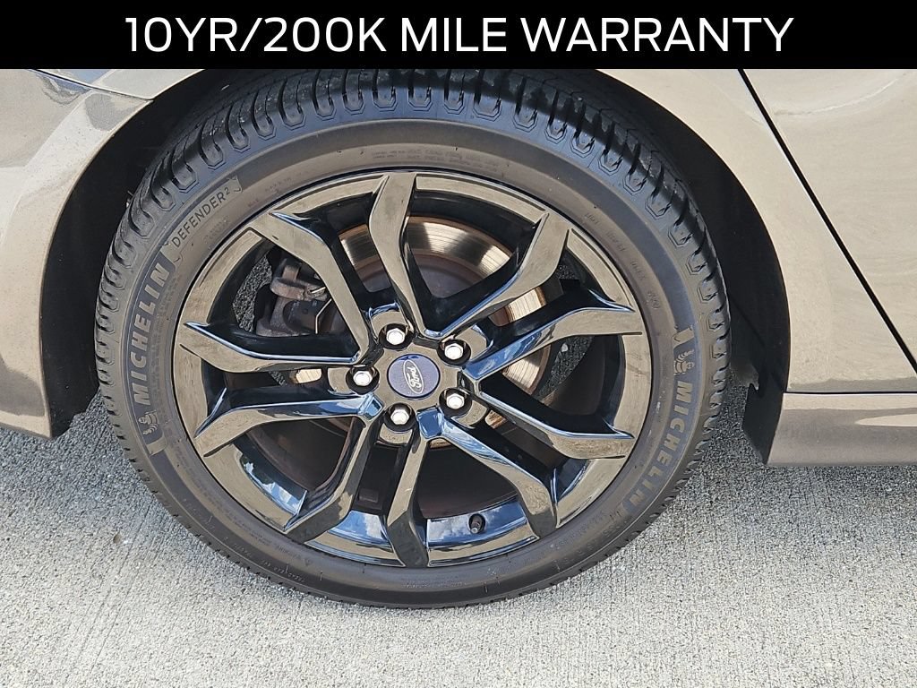 Certified 2020 Ford Fusion SE w/ Equipment Group 151A FWD image 5