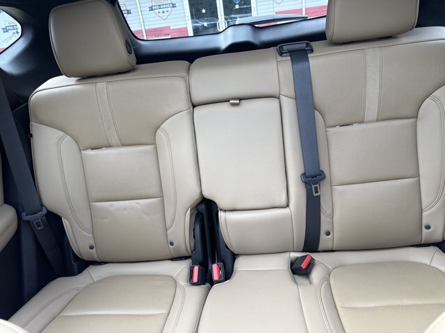 Used 2019 Chevrolet Blazer Premier w/ Sun and Wheels Package FWD image 14