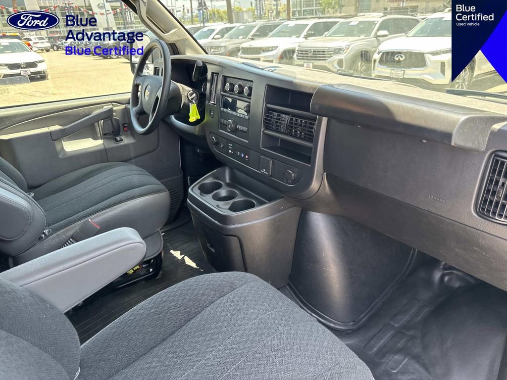 Used 2024 Chevrolet Express 2500 w/ Driver Convenience Package RWD image 14