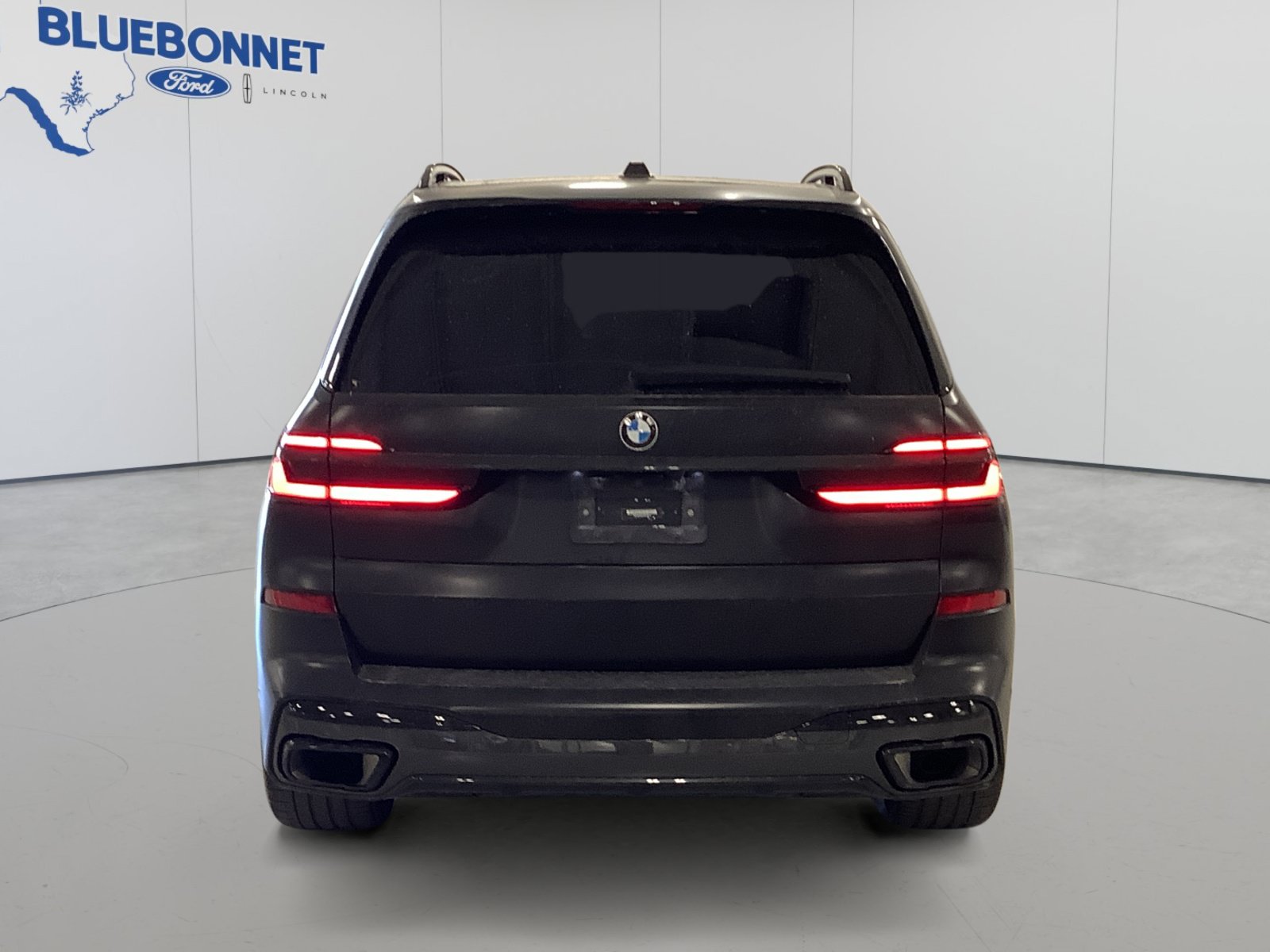 Used 2023 BMW X7 xDrive40i w/ Executive Package AWD/4WD image 6