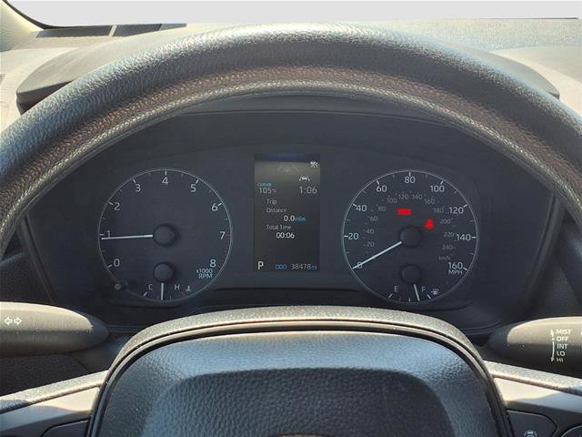 Used 2025 Toyota Corolla LE FWD image 15