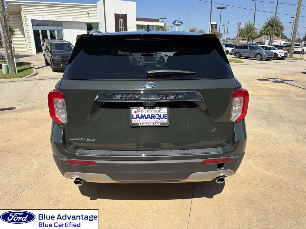 Certified 2023 Ford Explorer Limited w/ Limited Technology Package RWD image 8