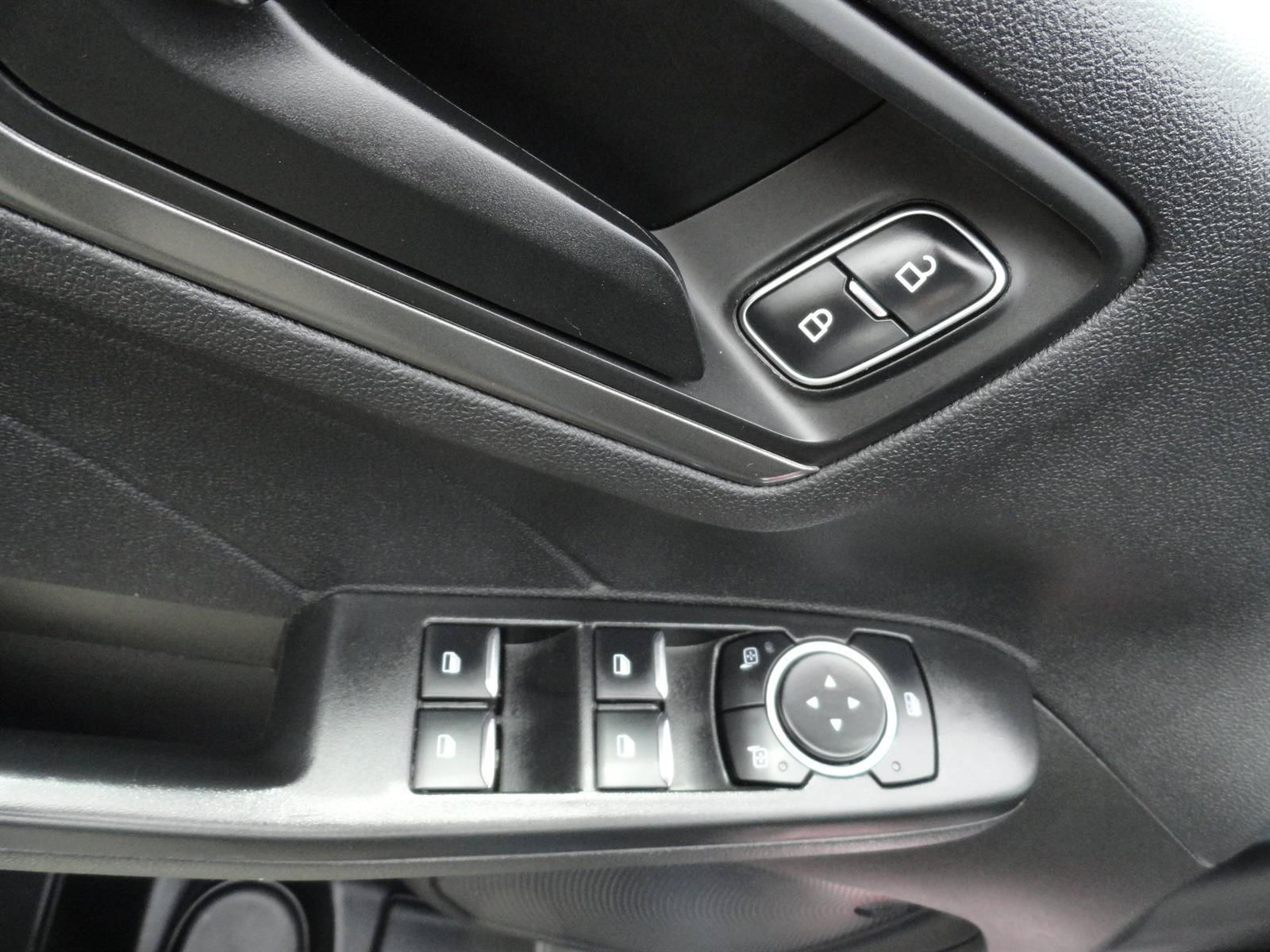 Certified 2024 Ford Escape Active AWD/4WD image 13