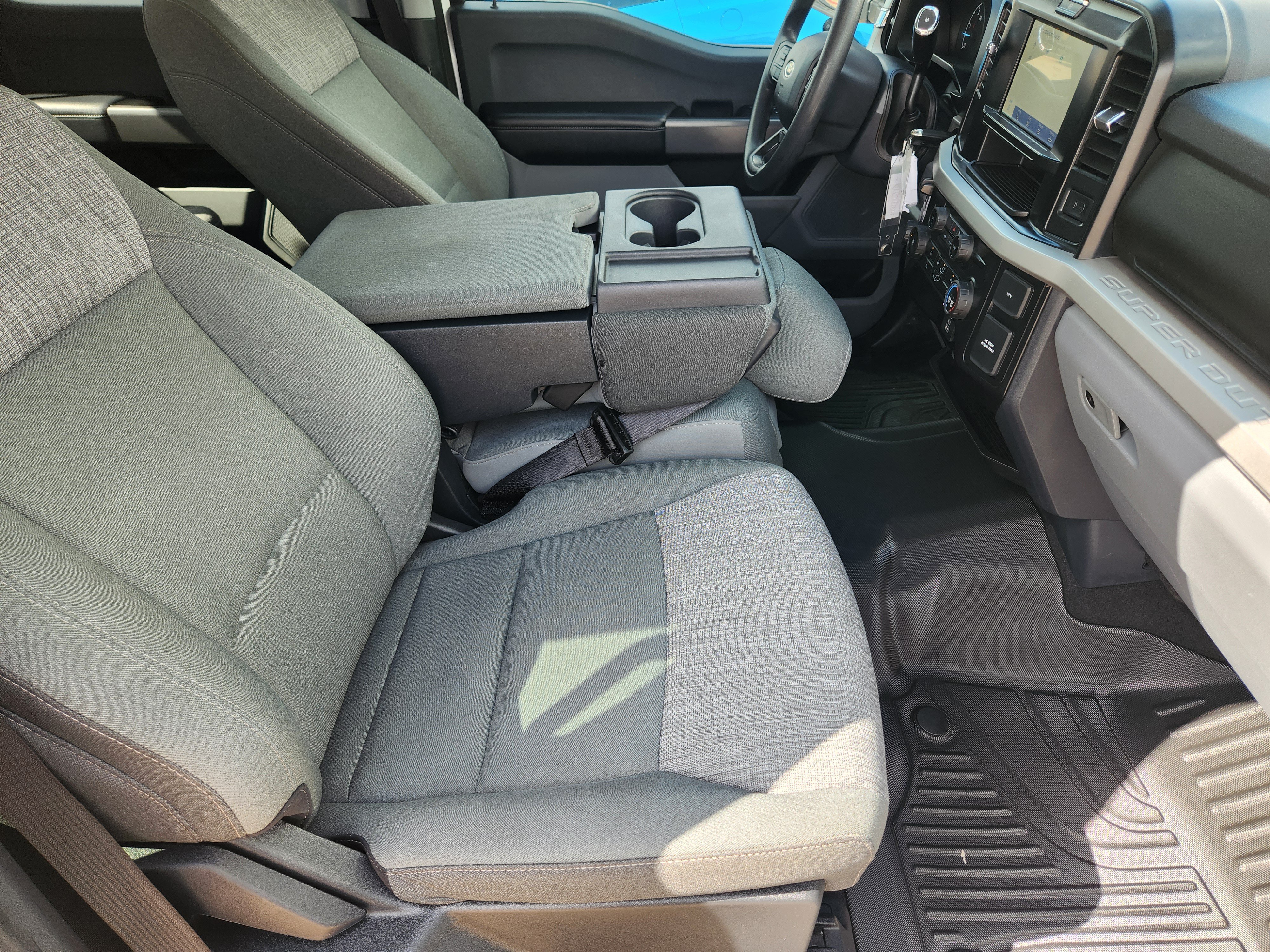 Certified 2025 Ford F250 XLT AWD/4WD image 10