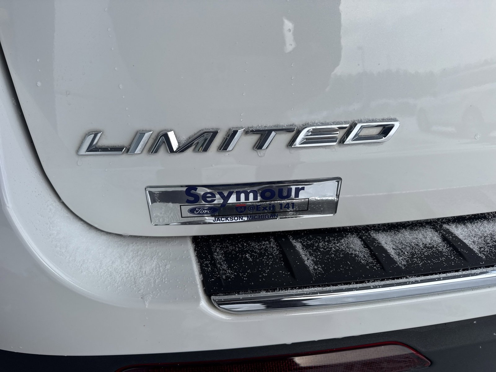 Certified 2023 Ford Explorer Limited w/ Equipment Group 301A image 15