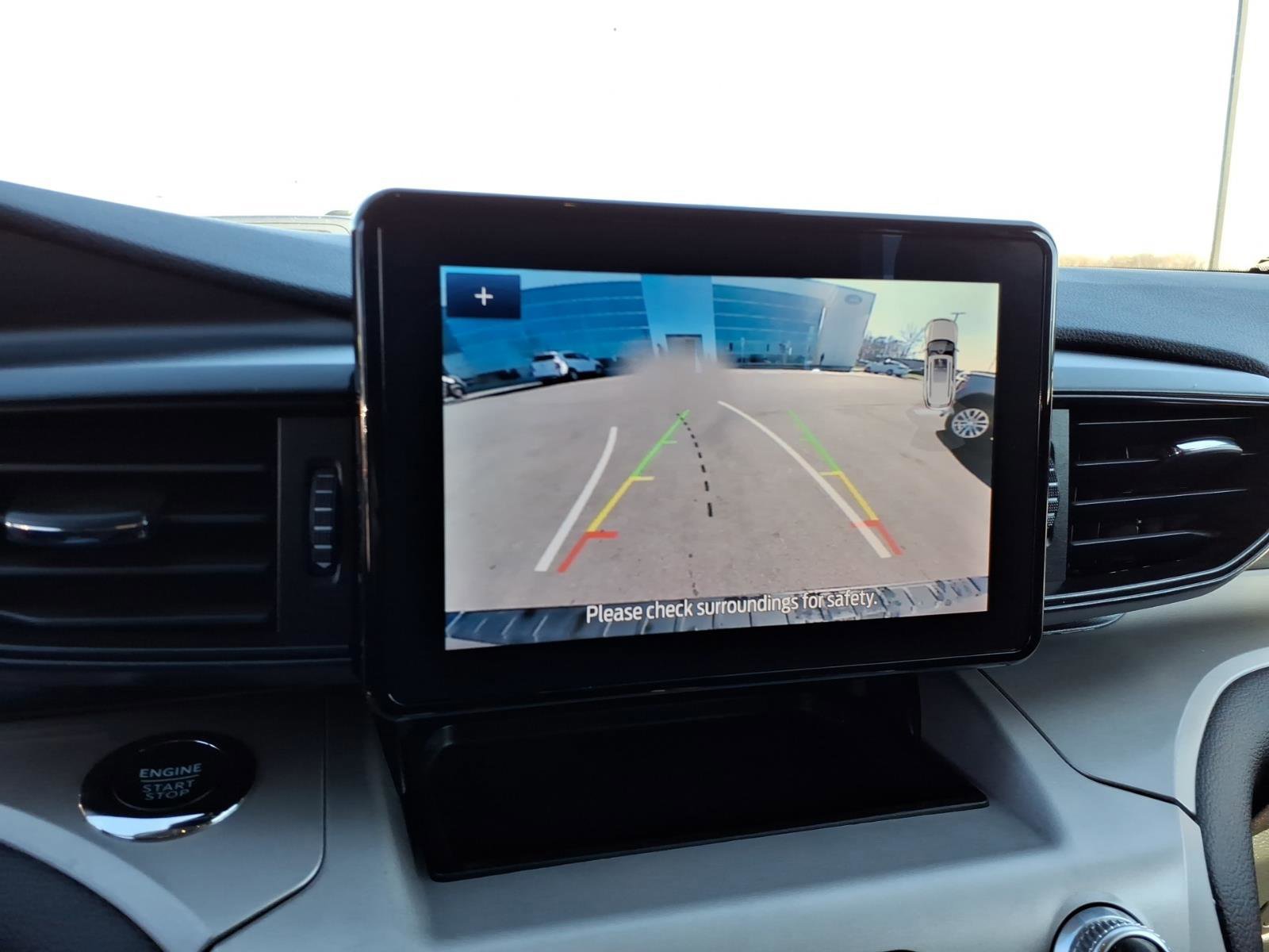 Certified 2023 Ford Explorer XLT w/ Class IV Trailer Tow Package image 21