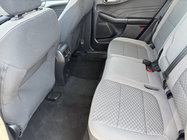 Certified 2021 Ford Escape SE w/ SE Sport Appearance Package AWD/4WD image 17