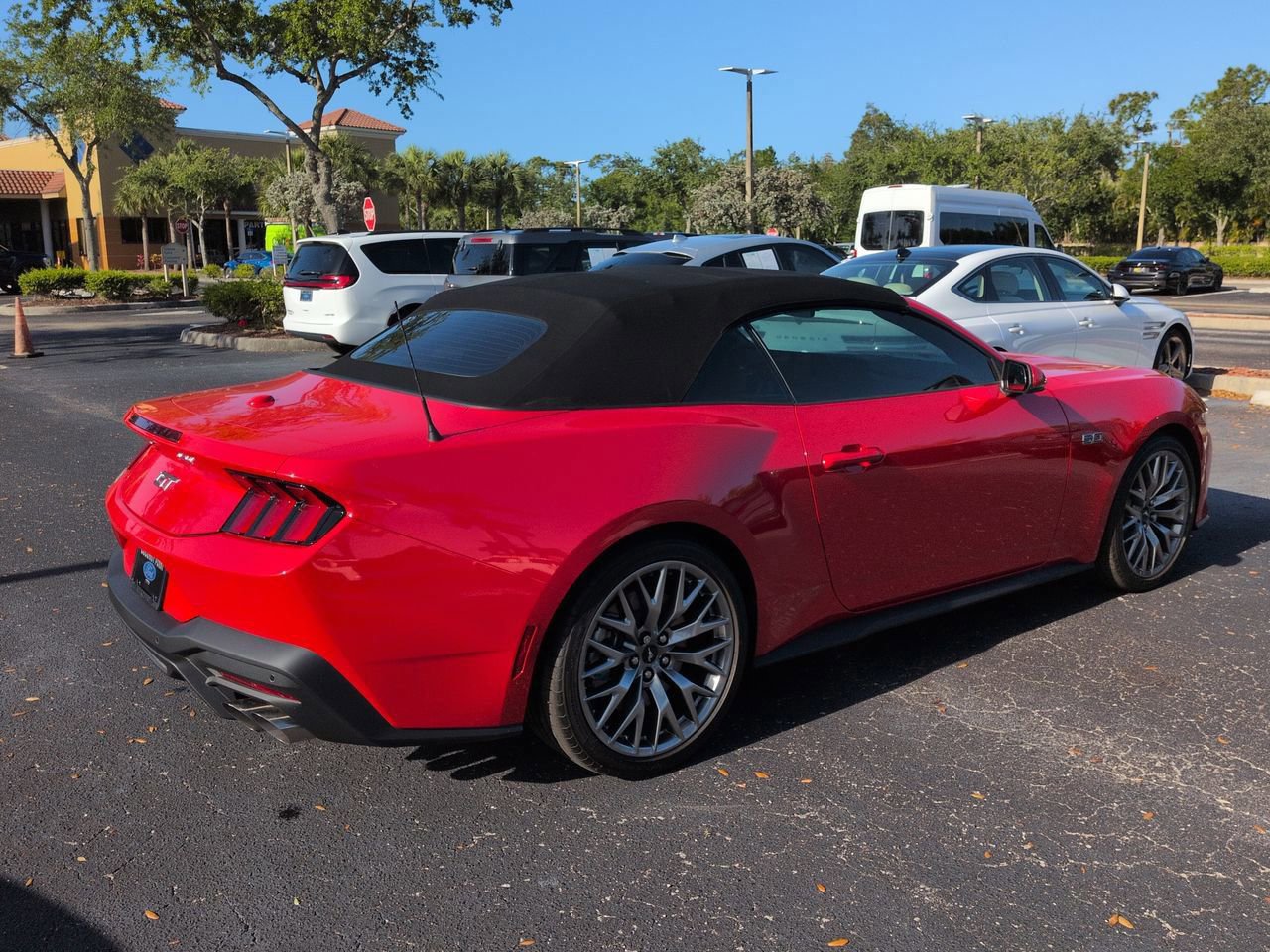 Certified 2025 Ford Mustang GT Premium RWD image 5