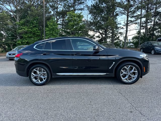 Used 2024 BMW X4 xDrive30i w/ Parking Assistance Package AWD/4WD image 9