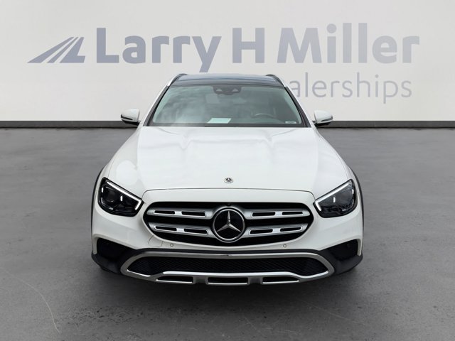 Used 2022 Mercedes-Benz E 450 4MATIC All-Terrain Wagon image 8