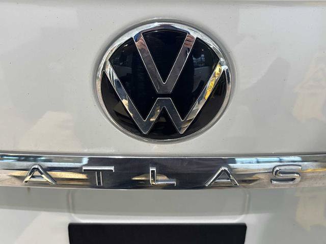 Used 2022 Volkswagen Atlas SEL AWD/4WD image 31